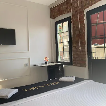 Apartamento Nearby Taksim Spacious Flat With Duble Bed *