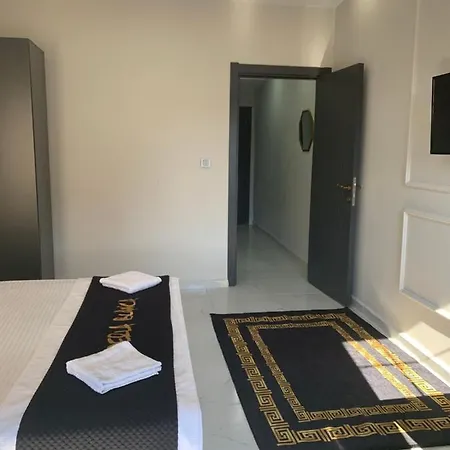 Nearby Taksim Spacious Flat With Duble Bed Estambul